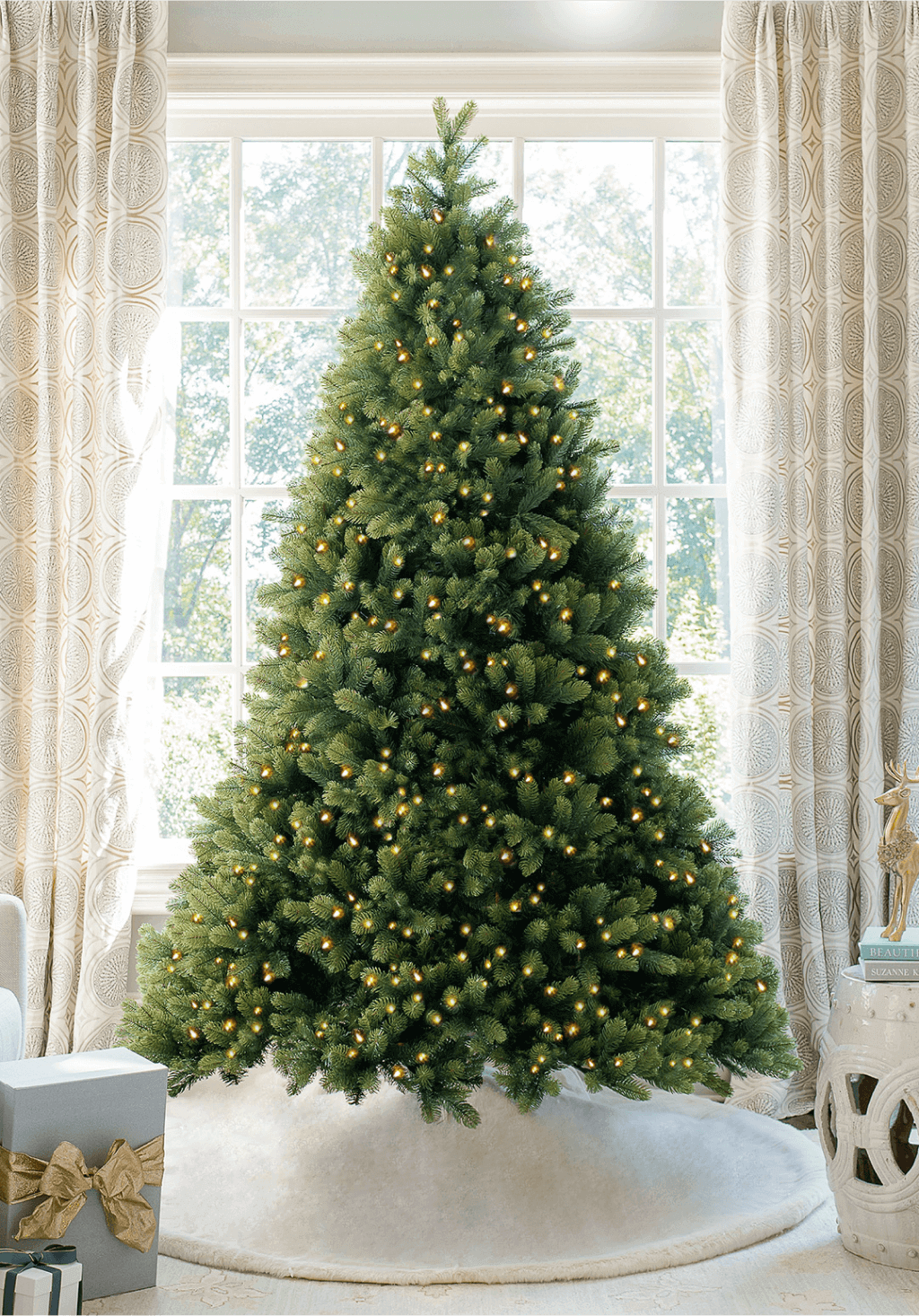 Árvore Realeza com 1200 LEDs Brancos e Coloridos