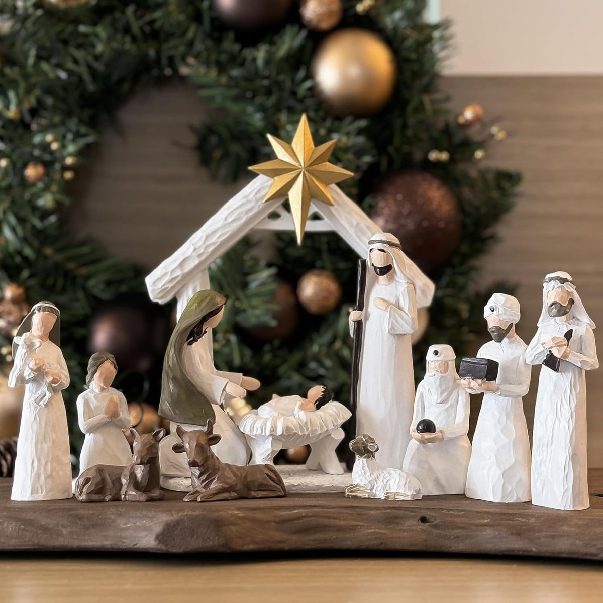 Presépio Infantil com Manjedoura e Anjo – 11 Peças